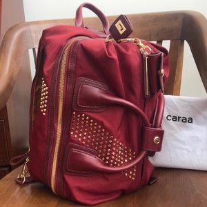 Caraa studio bag medium studded oxblood